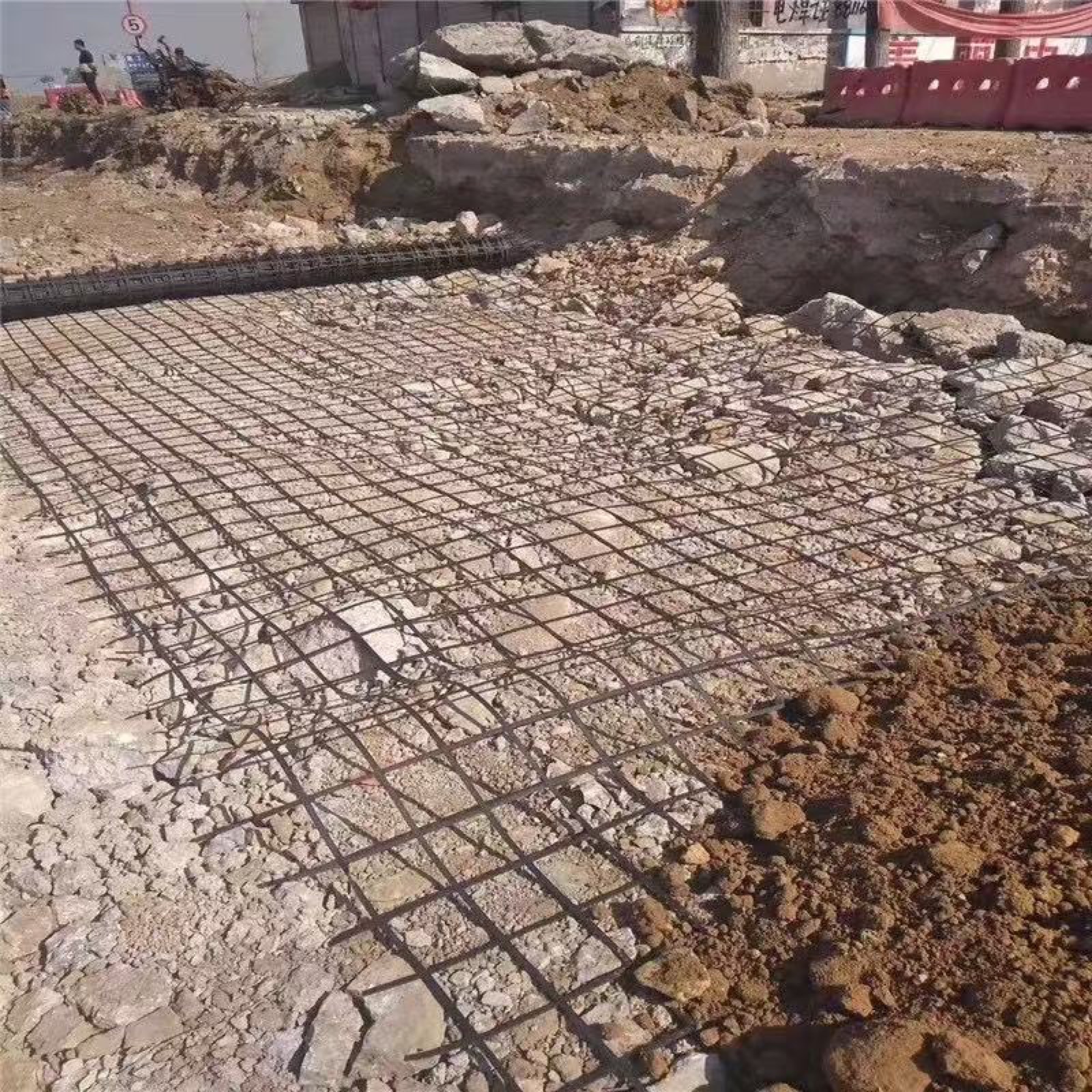Geogrid for railway and mining subgrade